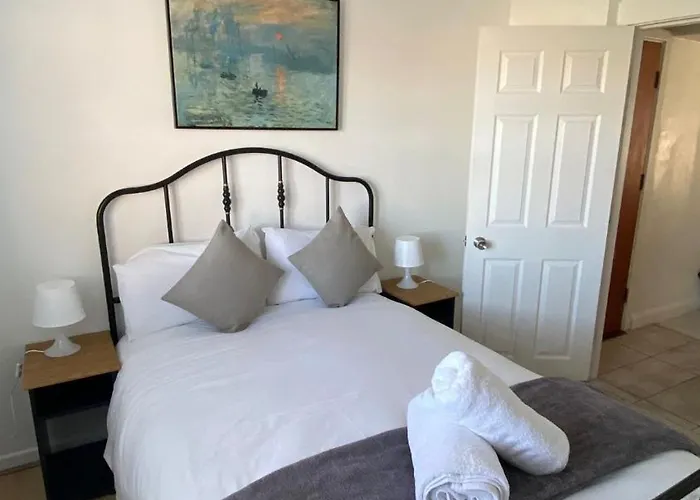 Famous Westend Of Galway, 1 Bed